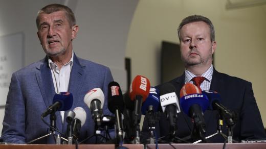 Andrej Babiš a Richard Brabec z hnutí ANO po jednání o vládě s ČSSD