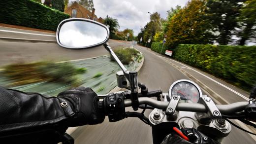 Pohled z motorky (ilustrační foto)