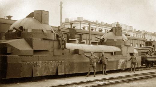 Bolševický obrněný vlak (pozdější slavný Orlík), který ukořistil 1. československý pluk při obsazování povolžského města Simbirsk 22. července 1918