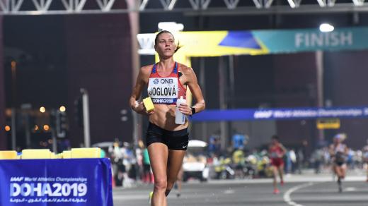 Marcela Joglová při závodě v Dauhá, kde vybojovala 20. místo v maratonu na MS 2019