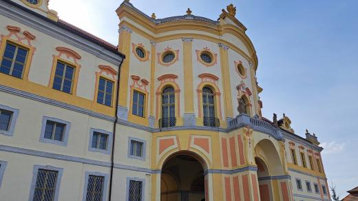 Barokní zámek v Týnci na Klatovsku