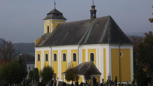 Kostel sv. Vavřince v Nové Hradečné