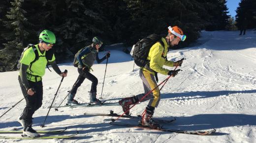 Skialpinisté dobývají Krkonoše. Potvrzují to i statistiky ubytovaných hostů na Brádlerově boudě