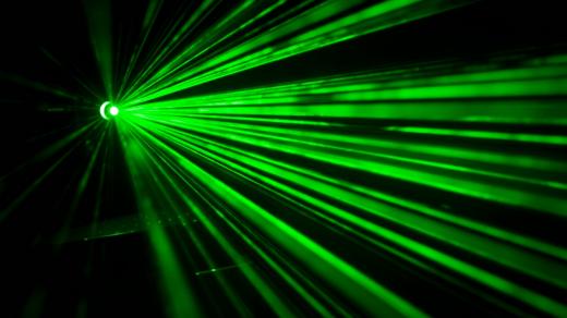 Laserový paprsek může posloužit i jako součást hudebního nástroje