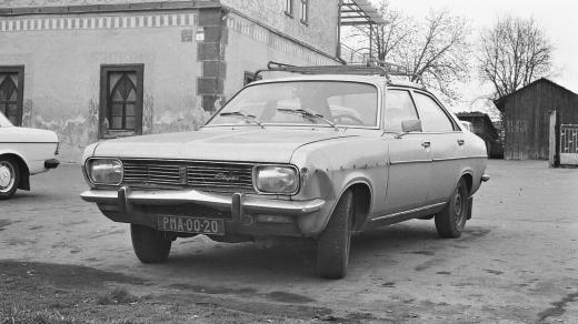 Simca model Chrysler 180 byla na počátku 80. let v komunistickém Československu zjevením