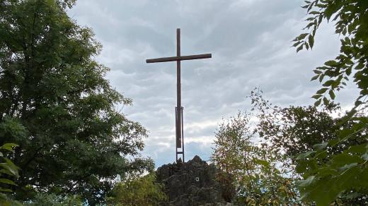Skalní vyhlídka Popovský kříž