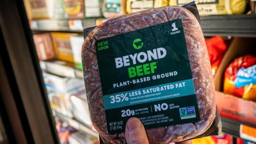 Beyond Meat se za poslední rok propadly podle Bloombergu akcie o 75 %