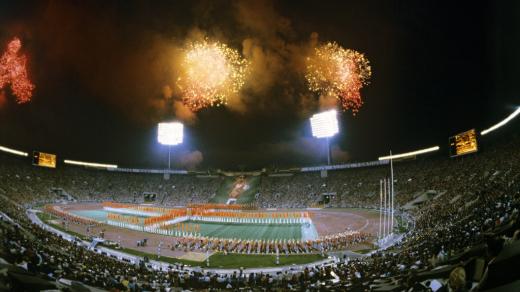 Slavnostní zakončovací ceremoniál XXII. letních olympijských her v Moskvě (3. 8. 1980).jpg