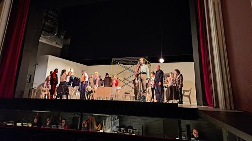 Fotografie z generálky opery Moravského divadla Olomouc s názve Ad Matrem