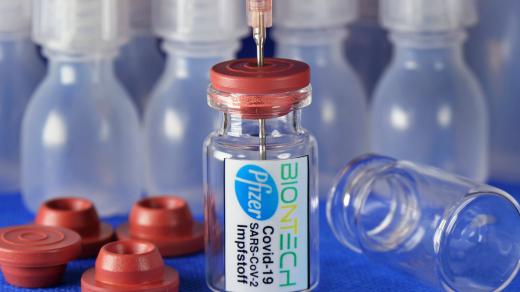 Vakcína od firmy Pfizer a BioNTech