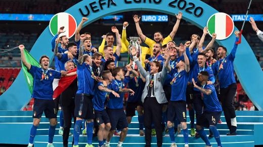 Itálie ovládla fotbalové mistrovství Evropy