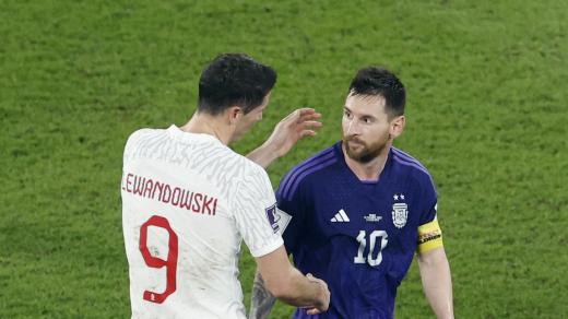 Po zápase Polska a Argentiny byly spokojené obě hvězdy svých týmů Robert Lewandowski a Lionel Messi.