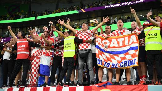 Chorvatští fanoušci v zápase s Brazílií