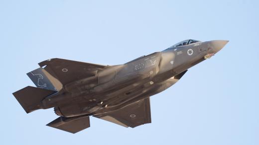 Letoun F-35 na letecké základně Hatzerim v jižním Izraeli