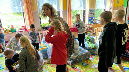 Obec Vítkovice v Krkonoších se snaží udržet místní základní a mateřskou školu ze všech svých sil