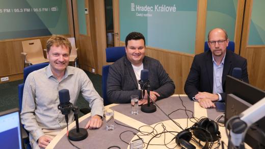 Předvolební debata 17.9. - Zleva: Martin Hanousek, Matěj Hlavatý a Jiří Štěpán