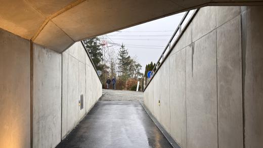 Pražští silničáři otevřeli nový podchod pod Strakonickou ulicí