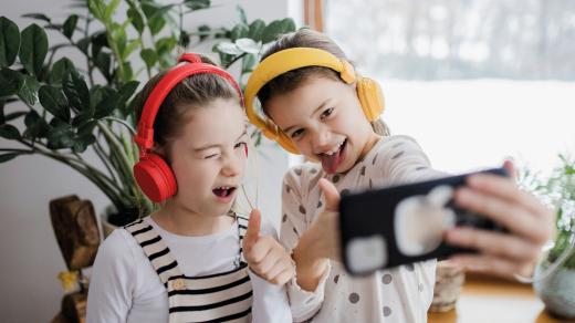 Děti se umělé inteligence nebojí