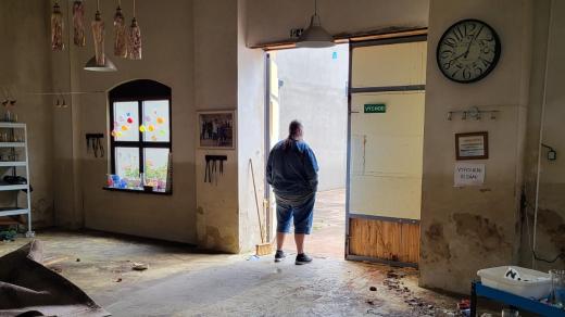 Sklářská huť ve Stachách na Prachaticku po bleskové povodni