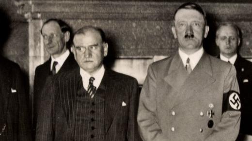 Édouard Daladier a Adolf Hitler v Mnichově