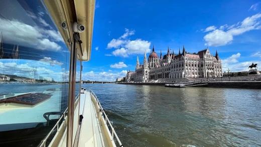 Jedna z metropolí na trase - Budapešť z Dunaje