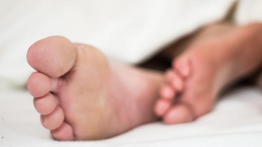 nohy, spánek, odpočinek