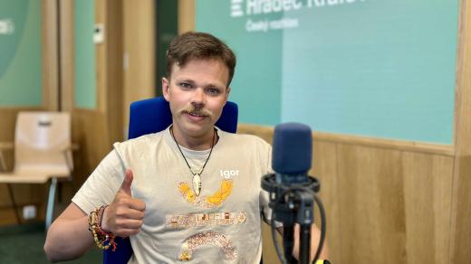 Igor Suvorov ve studiu Českého rozhlasu Hradec Králové