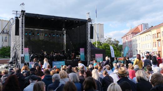 Český rozhlas Hradec Králové oslavil své 80. narozeniny velkolepým koncertem