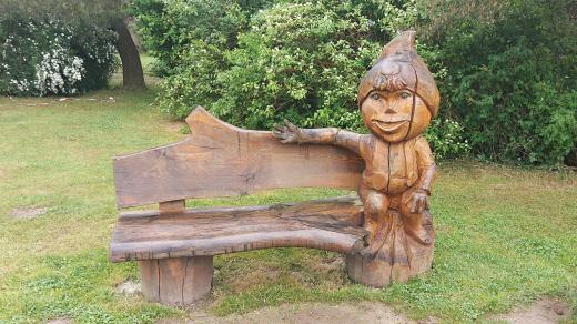 Skřítek Sváťa je hlavním průvodcem zážitkové cesty okolo svitavského rybníku Rosnička