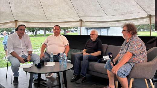 Debata Jana Pokorného s Ludvíkem Vaculíkem, Oldřichem Tůmou a Tomášem Černým na festivalu NeverMore 68
