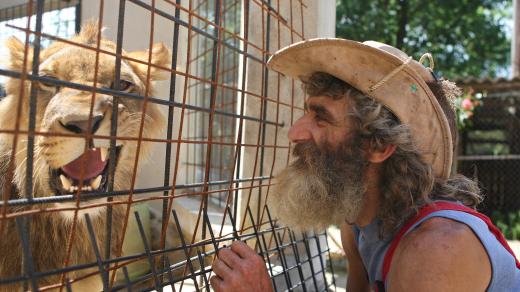 Ladislav Váňa, majitel nelegálně chovaných šelem v Kletečné u Humpolce