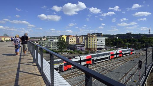 Správa železnic otevřela vyhlídku, která je součástí nového nádraží Praha-Bubny