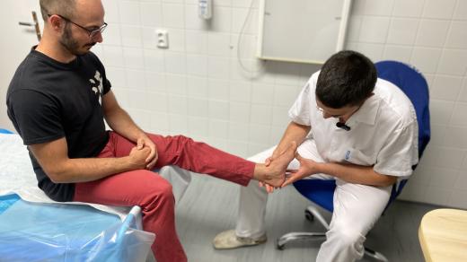 Lukáš Findeis při vyšetření ortopeda