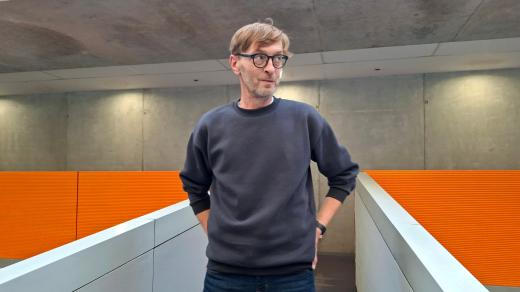 Dušan Tománek v ArtCafé