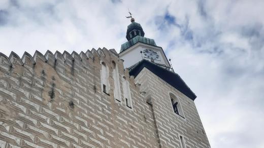 Věž kostela Nanebevzetí Panny Marie v Bruntále