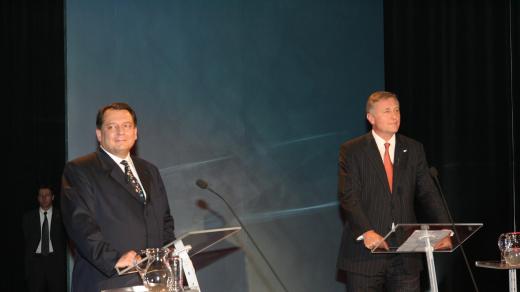 Jiří Paroubek a Mirek Topolánek v duelu na Nově před volbami v červnu 2006