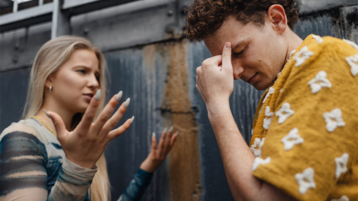 gen z hádka pár dovolená vztah