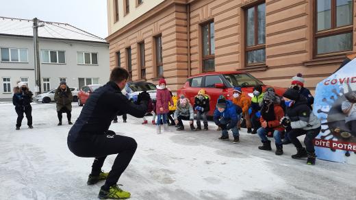 Akce Pusťte děti do škol a na sportoviště (Uherský Ostroh 9. února 2021)