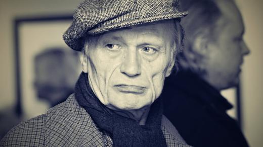 Petr Král, český básník, překladatel, esejista, filmový teoretik píšící česky a francouzsky