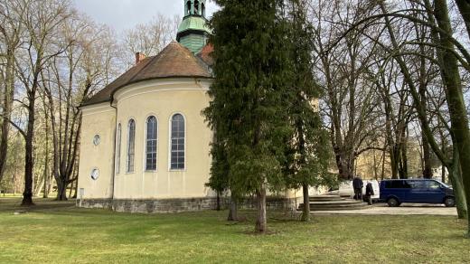 Kostel Mistra Jana Husa v českolipském parku