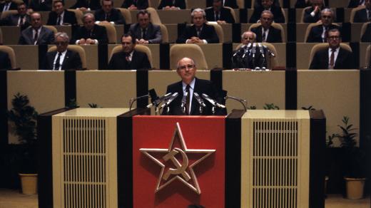Michail Gorbačov při projevu