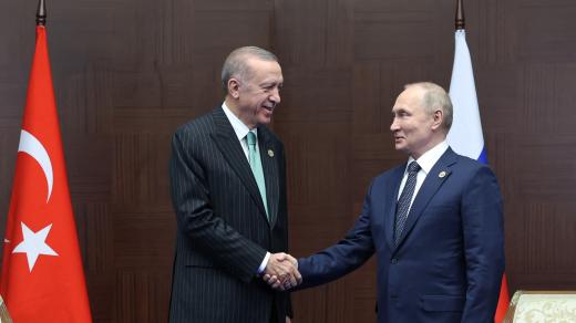 Turecký prezident Recep Tayyip Erdogan a jeho ruský protějšek Vladimir Putin (13. října 2022)