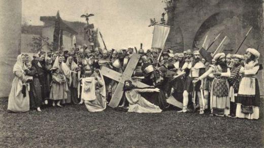 Hořické pašijové hry. Scéna Via dolorosa, 1908