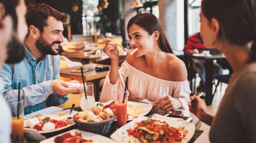 O radosti z jídla i ze života: Výběr jídla v restauraci. Jak si vybrat zdravěji? A na co si dát pozor?