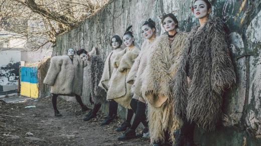 Dakh Daughters (2018)