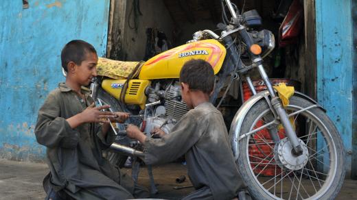 Dětská práce v Afghánistánu
