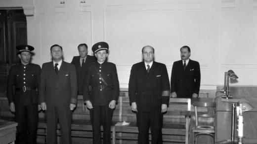 Augustin Popelka a Josef Kliment před Národním soudem