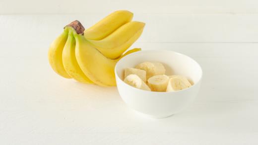 Banán, ovoce, zdravá strava, dieta, ilustrační foto