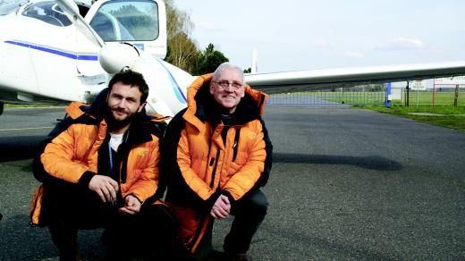 Richard Santus a Petr Bold v letounu L 200 Morava obletěli severní pól