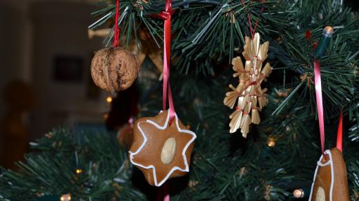 Vánoce, ozdoby, tradice, historie, vánoční stromek, stromeček
